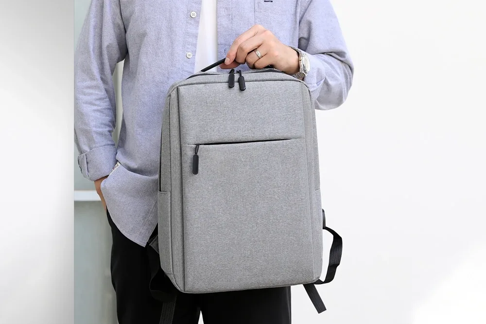 Producción de mochilas empresariales 1147